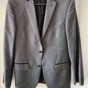 Alfani Slim Fit Grey Blazer with Black Velvet Collar 40L